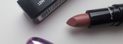 Не могу разобраться в чувствах | Губная помада MAC Love Me Lipstick в оттенке 411 Laissez-Faire