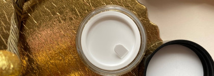 Тени в шайбе Catrice Metallic Spark Cream Eyeshadow в оттенке 020