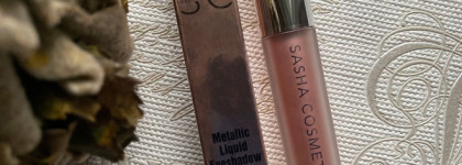 Тени от визажиста. Жидкие тени от Sasha Cosmetics Metallic Liquid Eyeshadow в 04 оттенке