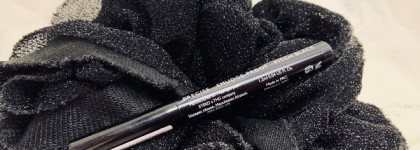 Подводка-фломастер для глаз Eyeko Skinny Liquid Eyeliner - я согласилась потолще, а она научилась потоньше