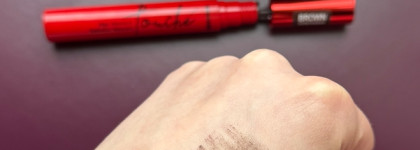 Коричневая тушь для ресниц Relouis Touche - каков он, укол фехтовальщика?