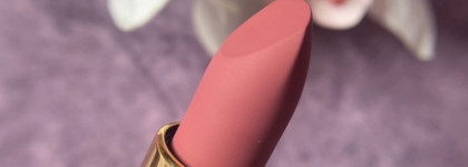 Вот так должна лежать на губах матовая помада! Lancome L'Absolu Rouge Drama Matte № 274 "Sensualite"