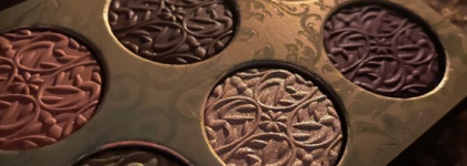 Mac Feast Your Eyes Tempting Fate palette.Осенний хит с магическим сиянием