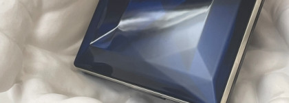 Более шелковые тени придумать нельзя Cle de Peau Beaute Eye Color Quad #303