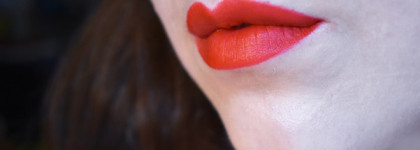 Красная комната помад NYX Liquid Suede