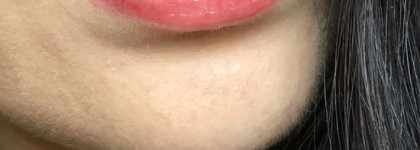 Питательный бальзам для губ с оттенком Yves Saint Laurent Volupté liquid color balm . Нежный нюдовый оттенок 12 chase me nude