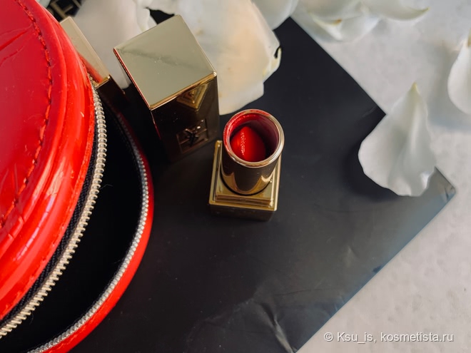 Чистый цвет от Кутюр. Yves saint laurent rouge pur Couture 01