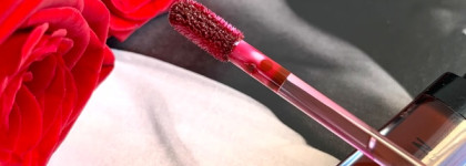 Вишневый ликёр bobbi brown crushed oil infused gloss оказался намного привлекательней на губах, нежели в тубе