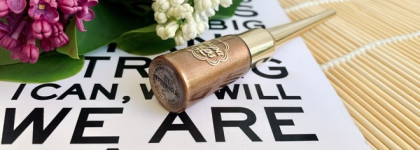 Золото от chups&chups или метал от luxvisage?