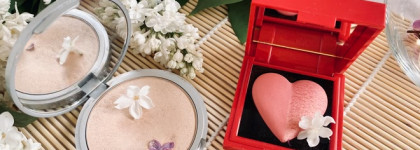 Скромная коллекция сверкающих средств для лица