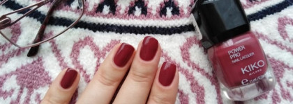 Мое понимание цвета Red Pear по Pantone. Kiko Milano Power Pro Nail Laquer в оттенке 077 Persian Red