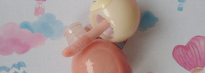 Блеск для губ Mini Dolly сочный персик: интересное средство или милая безделушка?