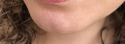 Красивый насыщенный нюд. Помада Maybelline Color Sensational в оттенке 630 Velvet beige