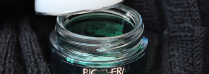 Магия планктона: достаточно ли увлажнения дарит коже гель Biotherm Aquasource Intense Regenerating Moisturizing Gel