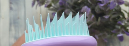 Наконец-то появилась супер расческа Tangle Teezer The Wet Detangler с удобной ручкой