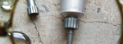 Гель разглаживающий от мешков под глазами Lierac Dioptipoche Gel Lissant Correcteur Poches