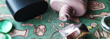 Увлажняющий крем с тонирующим эффектом Smashbox Halo Healthy Glow All-In-One Tinted Moisturizer SPF 25