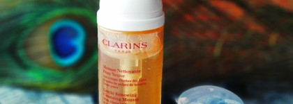 Очищающий пенящийся мусс Clarins Mousse Nettoyante Peau Neuve