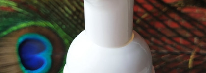 Очищающий пенящийся мусс Clarins Mousse Nettoyante Peau Neuve