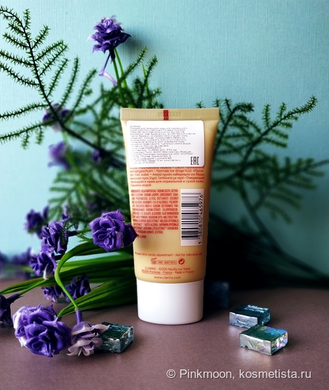 Очищающий пенящийся крем для нормальной и сухой кожи Clarins Doux Nettoyant Moussant Hydratant