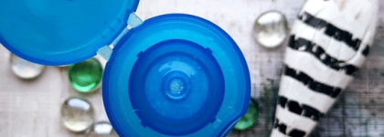 Мицеллярная вода Uriage Thermal Micellar Water для сухой и нормальной кожи лица и контура глаз