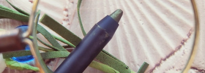 Устойчивый карандаш для век Ninelle Destino №228 оказался совсем не устойчивым. Зато какой цвет