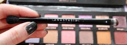 Anastasia Beverly Hills Norvina. Что с ней не так?