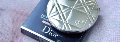 Голографический хайлайтер Dior Diorskin Mineral Nude Luminizer в оттенке 006