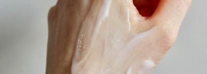 Знакомство с брендом Anubis Barcelona: дорожный набор для очищения и увлажнения кожи