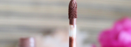 Коричневый нюд: Ofra Long Lasting Liquid Lipstick в оттенке Verona. Для меня это помада-легенда