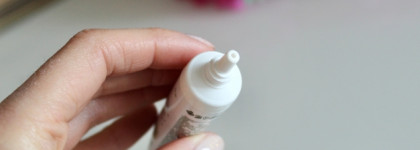 Увлажняющий крем для кожи вокруг глаз SkinProbiotic с маслом авокадо, лизатами и ниацинамидом