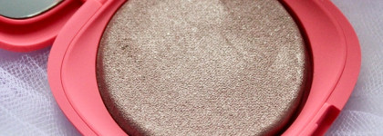 KIKO Milano Mood Boost Radiant Blush в оттенке 01 Cappuccino Cake: самые необычные румяна в моей коллекции