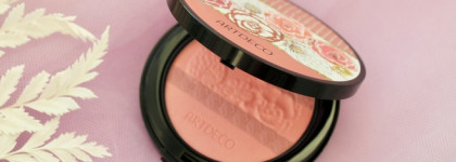 Эстетика ArtDeco: волшебной красоты румяна ArtDeco Blush Couture