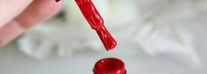 Классический красный. Безупречный гель-лак Kiki Professional Gel UV Nail Color в оттенке #22