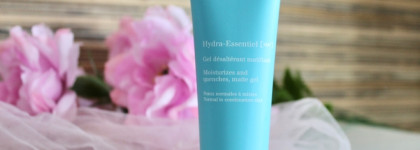 Подойдет ли лёгкий гель Clarins Hydra-Essentiel сухой коже?