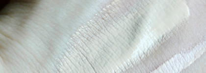 Очередной сияющий тональный крем без эффекта сияния: Eveline Wonder Match Lumi в оттенке 05 Light