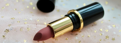 Pat Mcgrath Labs Mattetrance Lipstick. Оттенок Divine Rose, который я не поняла