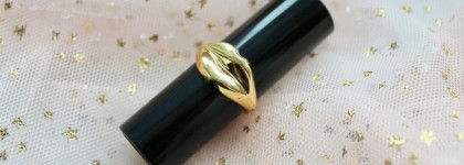 Pat Mcgrath Labs Mattetrance Lipstick. Оттенок Divine Rose, который я не поняла