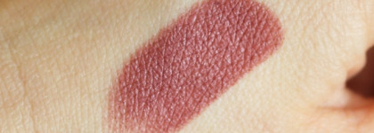 MAC Macximal Matte Lipstick в оттенке Soar