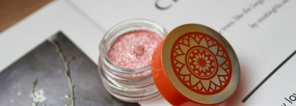 Когда лимитка явно удалась: сияющие тени-пигмент Vivienne Sabo Francafrique