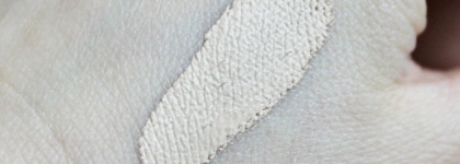 Идеальный плотный консилер найден! Встречайте: Holika Holika Hard Cover Liquid Concealer в оттенке 01 Warm Ivory