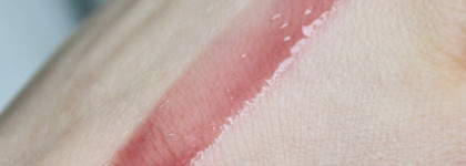 Ну просто находка! Прекрасный и идеальный блеск для губ Vivienne Sabo Chocolate Lavender Lip Gloss