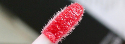 Губы в глазури: Kiko Milano 3D Hydro Lipgloss в оттенке 12 Pearly Amaryllis Red