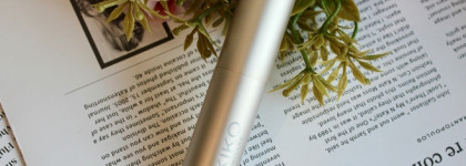 Яркий красный этой весны: Kiko Milano Hydro Lip Stylo в оттенке #11 Blood Orange