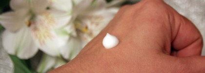 Sante Hydro Bodylotion – лосьон для тела "Увлажнение" с био-огурцом и алоэ