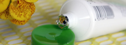 Очищающий эко-дуэт NeoBio Fresh Skin: гель для умывания и пилинг