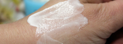 Базовое трио Sisbela: крем для лица, бустер, крем для зоны вокруг глаз