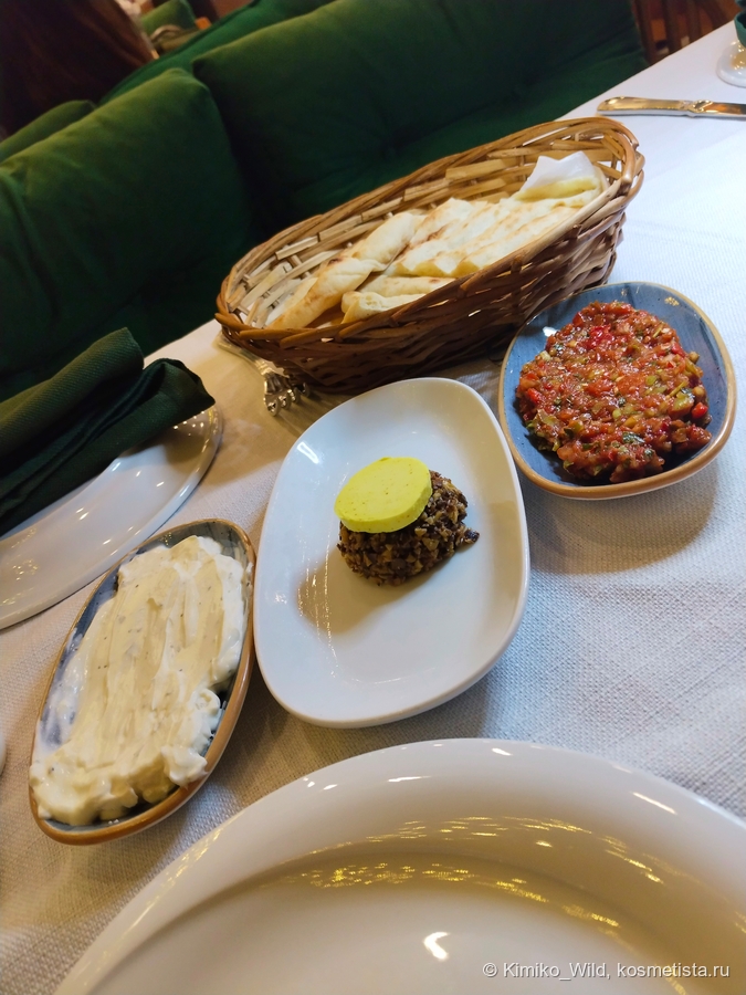 Мезе в качестве комплиментов