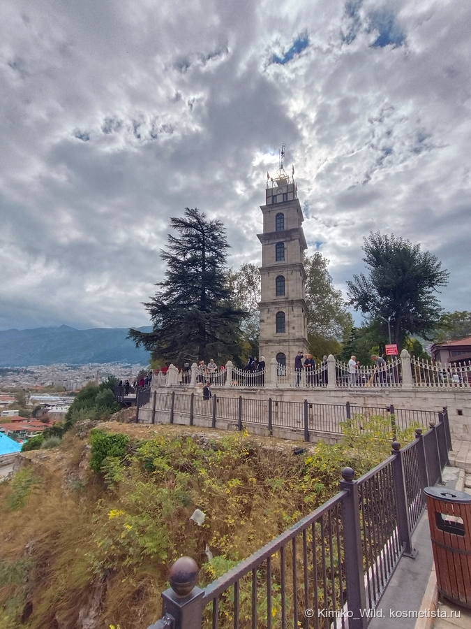 Вид на Бурсу с Топханэ