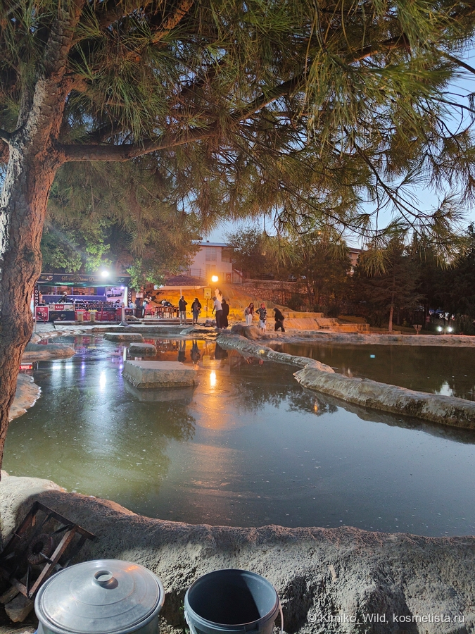 Источник Кырмызы Су в Карахайыте